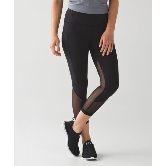 Lululemon Pace Rival Crop SE Marathon Mesh Black Size 4 Crossfit Gym Run - Picture 1 of 9